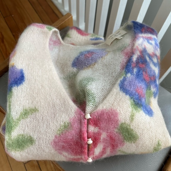 Sézane Floral V-Neck Sweater - Picture 5 of 7